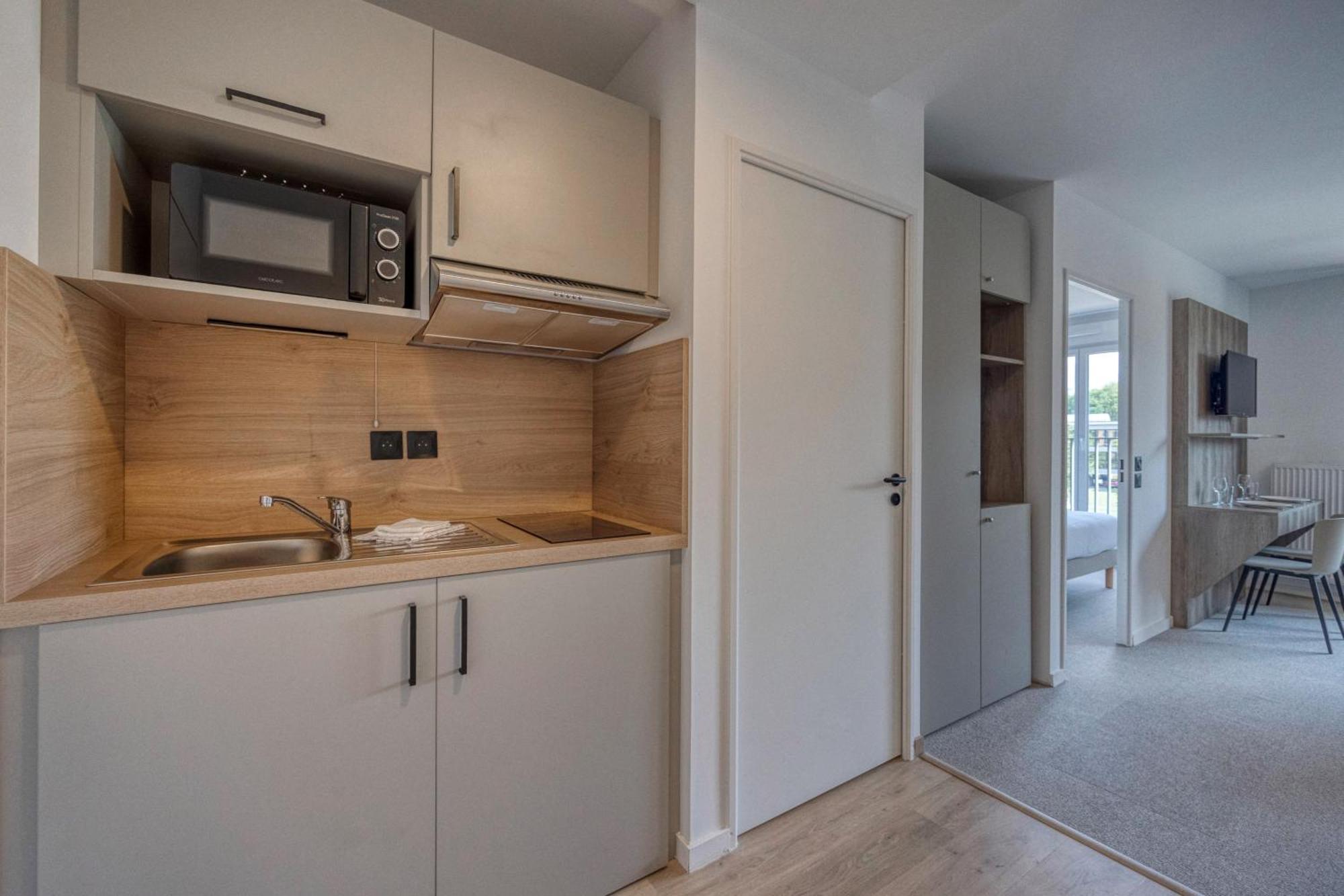 Two-Bedroom Apartment,1659671839:JPEG